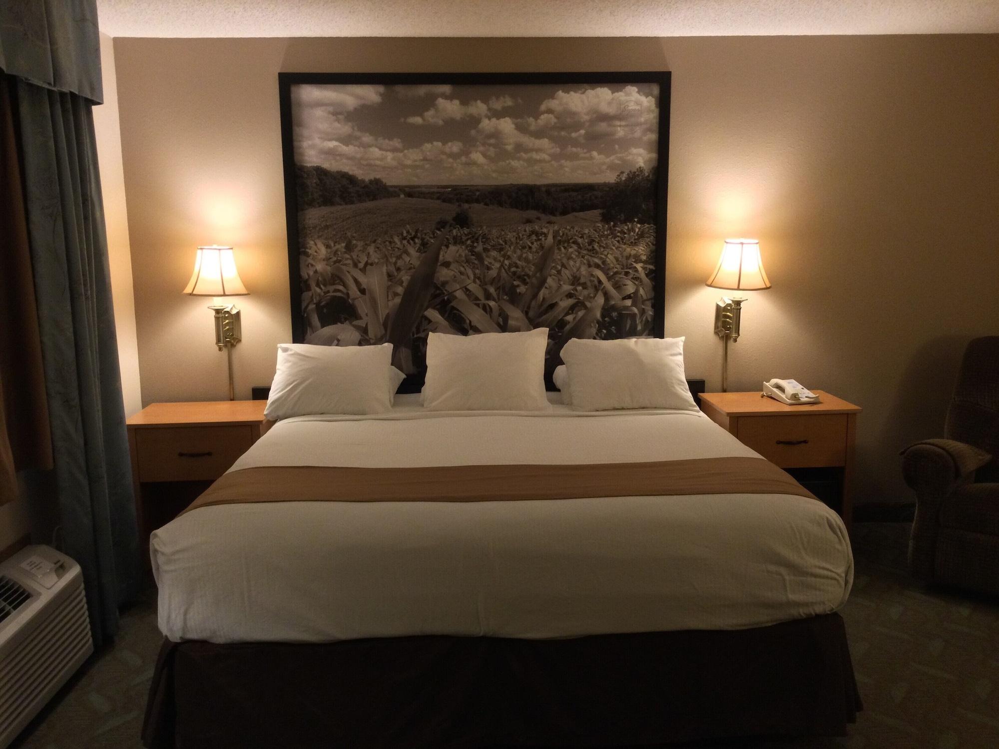 Super 8 By Wyndham Monroe Wi Hotel Luaran gambar